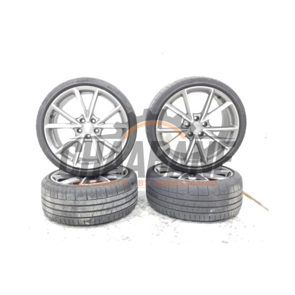 Kit de jantes sport + pneus hiver 8V0601025AT Audi A3 Limousine (8VS/8VM) 1.5 TFSI 16V 2013 / 2020