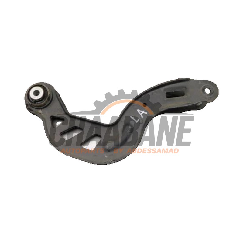 Bras de suspension haut arriere gauche A2463501006 Mercedes GLA (156.9) 2.2 220 d 16V 4-Matic