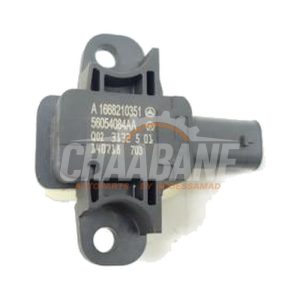 Detecteur airbag 1668210351 Mercedes GLA (156.9) 2.0 45 AMG Turbo 16V