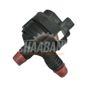 Pompe a eau A0005003600 Mercedes GLA