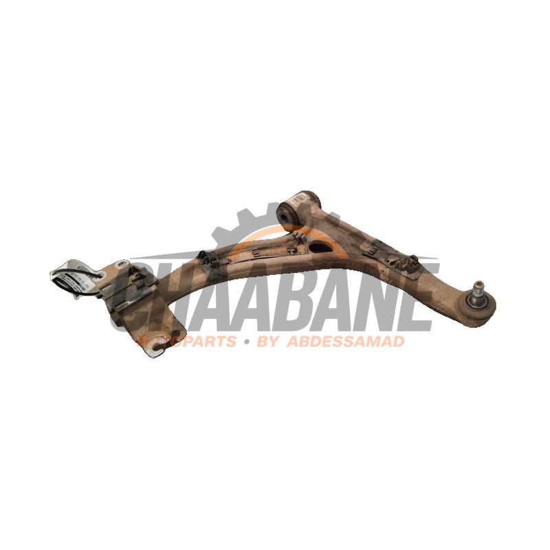 Bras de suspension avant droit A2463304800 Mercedes CLA (117.3) 2.2 CLA-200 CDI, 200 d 16V