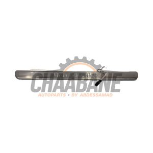 Eclairage dembarquement 2466805400 Mercedes A (W176) 1.6 A-180 16V