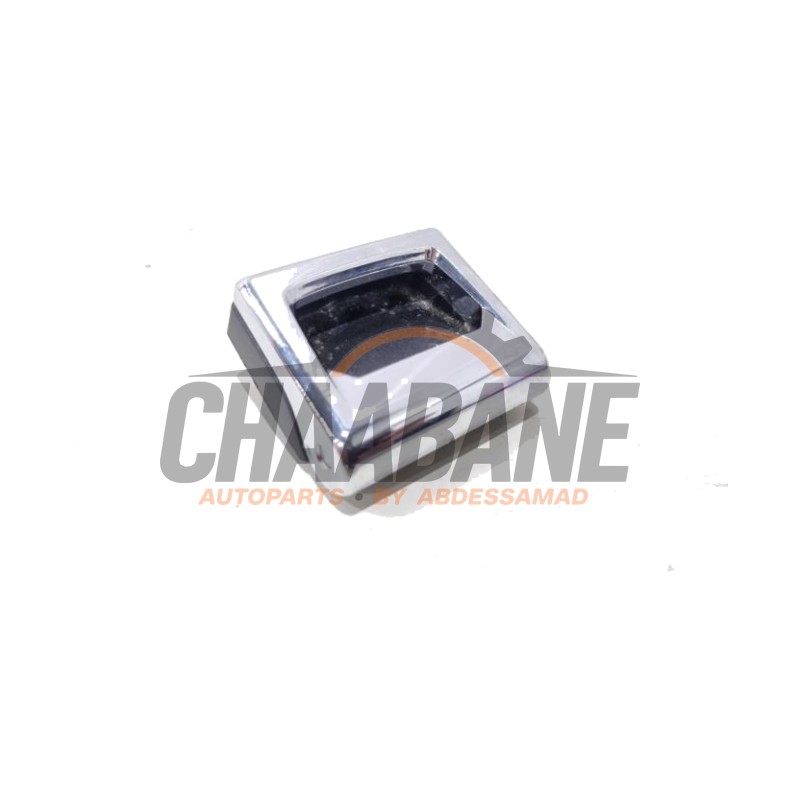 Crochet de fixation sol 4M0864203B Audi A4 Avant (B9) 2.0 TDI Ultra 16V 2015