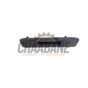 Poignee couvercle coffre A1667500493 Mercedes A (W176) 1.6 A-200 16V