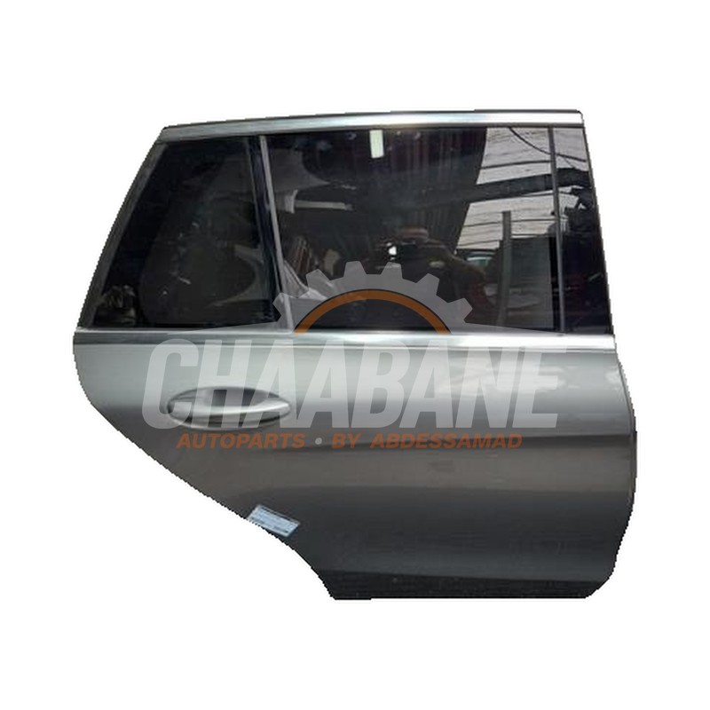 Porte arriere droite A205730040564 Mercedes C Estate (S205) C-350 e 2.0 16V
