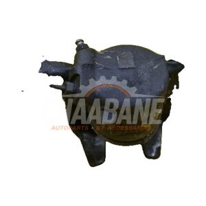 Etrier de frein avant gauche 57124330 BMW 2 serie Gran Tourer (F46) 220i 2.0 TwinPower Turbo 16V 2014
