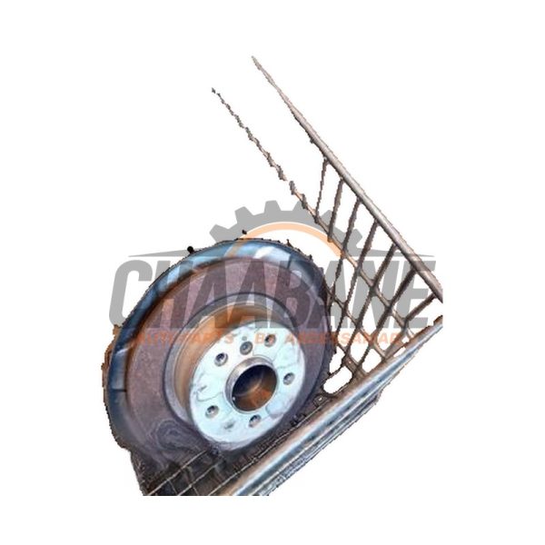 Fusee arriere gauche BMW X1 (U11) sDrive 18d 2.0 16V 2022