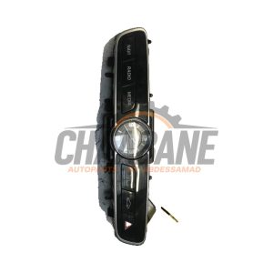 Panneau commande radio A2138272000 Mercedes E Estate (S213) E-220d 2.0 Turbo 16V 4-Matic