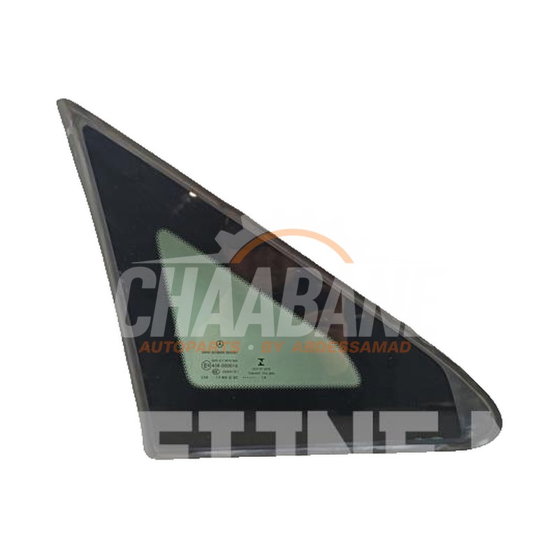Vitre triangulaire avant droite A4476730405 Mercedes Vito (447.6) 1.6 111 CDI 16V