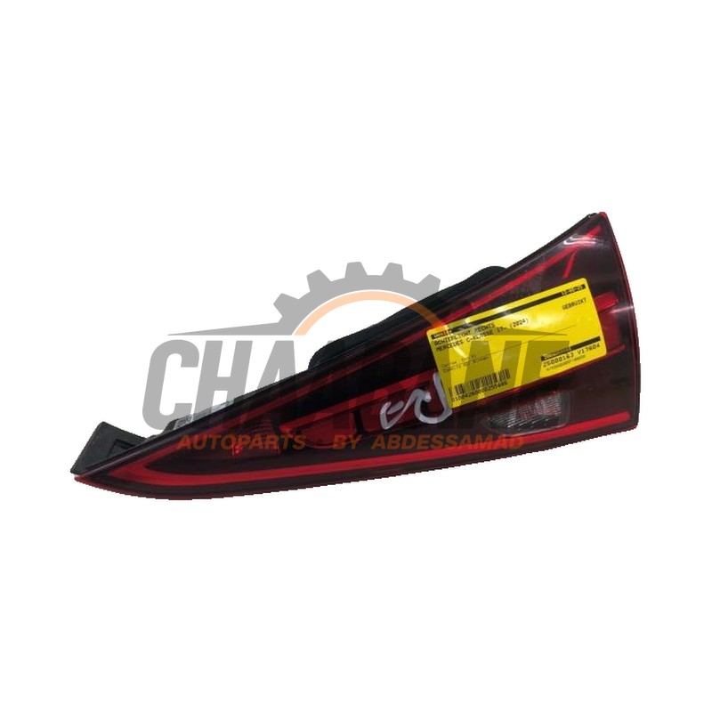 Feu arriere droit 2069060801 Mercedes C Estate (S206) C-220d 2.0 Turbo 16V
