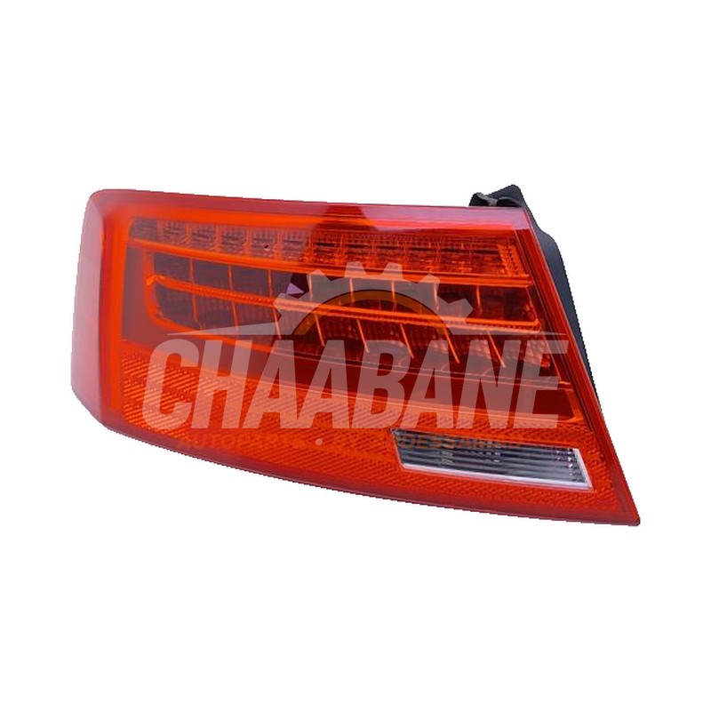 Feu arriere gauche 8T0945095H Audi RS 5 (8F7) 4.2 V8 32V 2013 / 2015