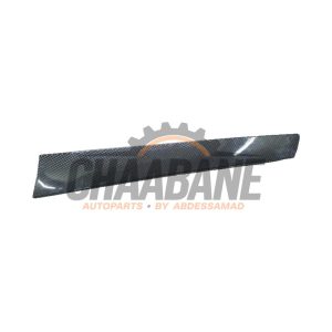 Bande decorative 4H0867410 Audi S8 (D4) 4.0 V8 TFSI 32V 2012 / 2018