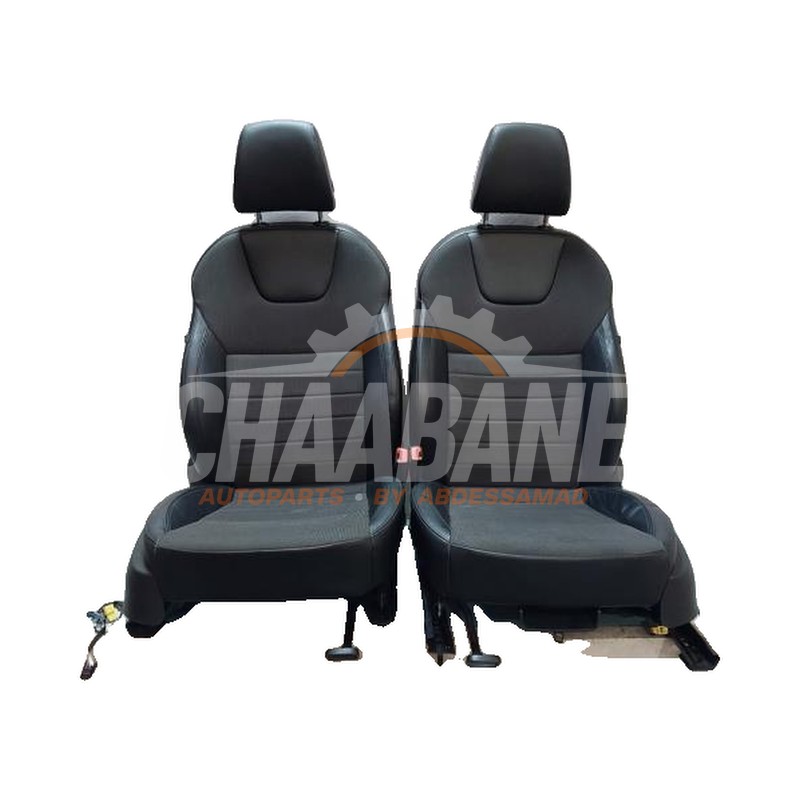 Kit revetement (complet) 5Q4881105A Skoda Octavia Combi (5EAC) 1.0 TSI 12V 2012 / 2020