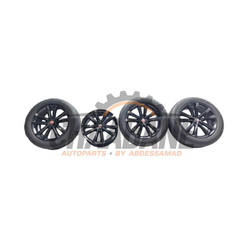Kit jantes + pneumatiques HK8M1007GA Jaguar F-Pace 2.0 D 180 16V AWD