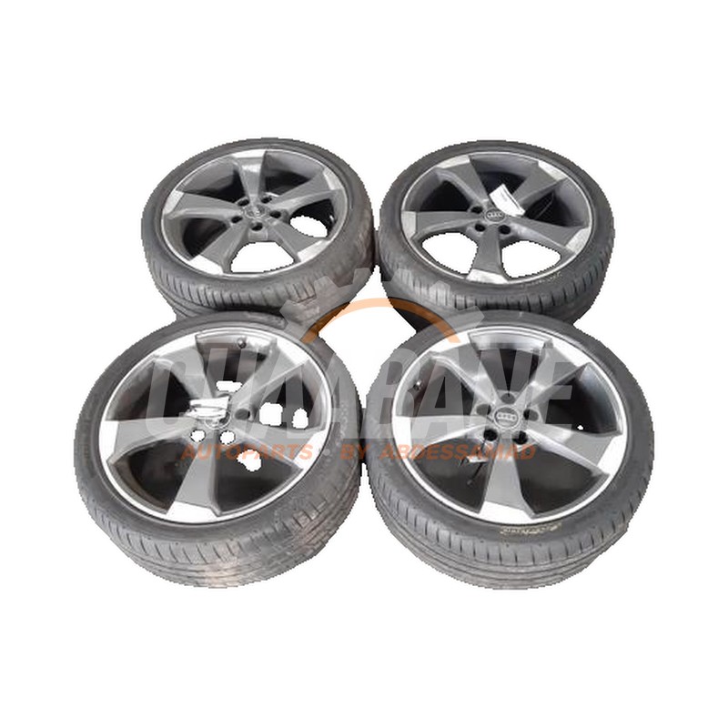 Kit jantes + pneumatiques 8V0073649 Audi RS 3 Sportback (8VA/8VF) 2.5 TFSI 20V Quattro Performance 2015 / 2020