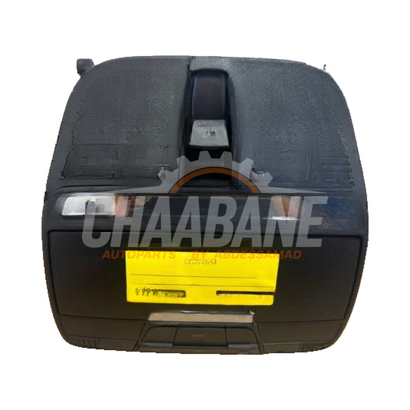 Eclairage interieur avant A0009005312 Mercedes E Estate (S213) E-200d 2.0 Turbo 16V