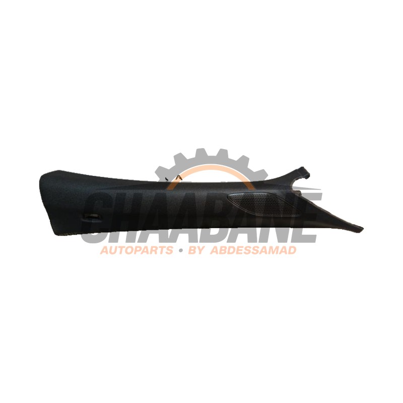 Montant avant droit A1186900300 Mercedes CLA (118.3) 2.0 CLA-220d