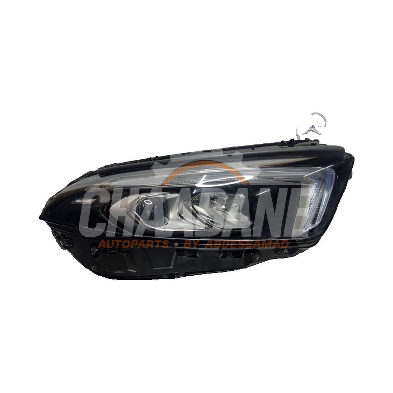 Phare droit A177906 Mercedes A (177.0) 1.3 A-200 Turbo 16V