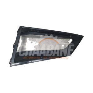 Pare-chocs grille 6VA807682 Skoda Fabia IV (PJ3) 1.0 TSI 12V 2021