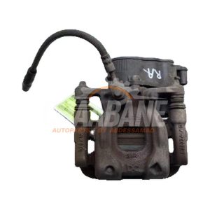 Etrier de frein (pince) arriere droit A2474230898 Mercedes A Limousine (177.1) 1.3 A-250 e Turbo 16V