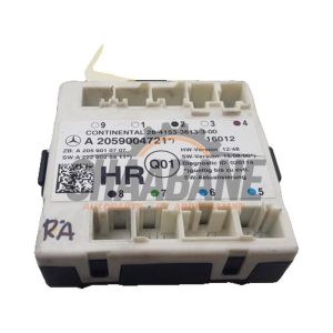 Module verrouillage central des portes A2059004721 Mercedes C Estate AMG (S205) C-43 AMG 3.0 V6 24V Turbo 4-Matic