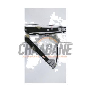 Leve vitre electrique avant droit 82G837462 Audi A1 2018