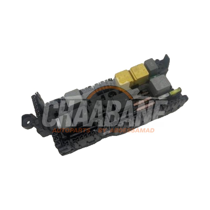 Porte fusible A9075450100 Mercedes Sprinter 3,5t (907.6/910.6) 314 CDI 2.1 D RWD