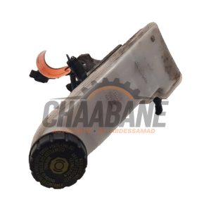 Cylindre de frein principal A2464300401 Mercedes A (W176) 1.8 A-200 CDI 16V