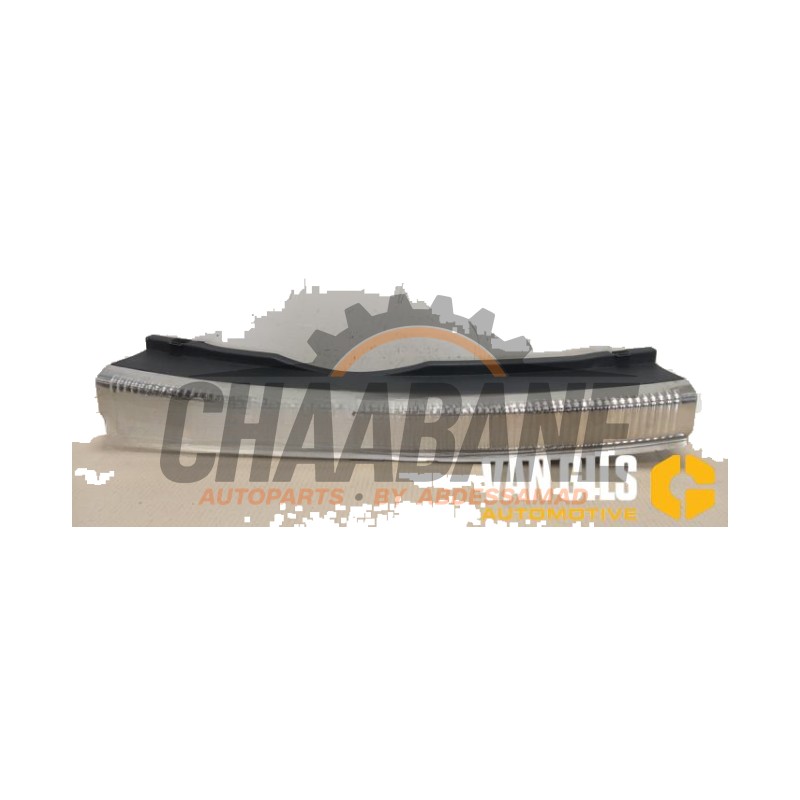 Revetement hayon 4G8863471 Audi S7 Sportback (4GA/4GF) 4.0 V8 TFSI 2012 / 2018