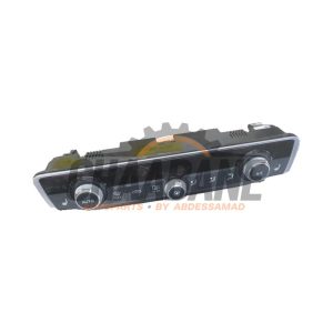 Panneau climatronic 8V0820043AB Audi Q2 (GAB/GAG) 1.6 30 TDI 16V 2016