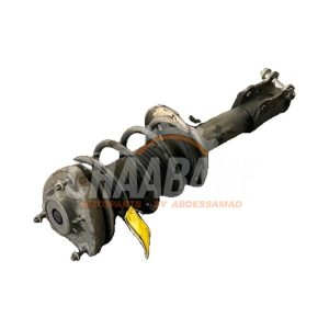 Amortisseur avant droit A1563231800 Mercedes GLA (156.9) 2.2 200 CDI, d 16V 4-Matic