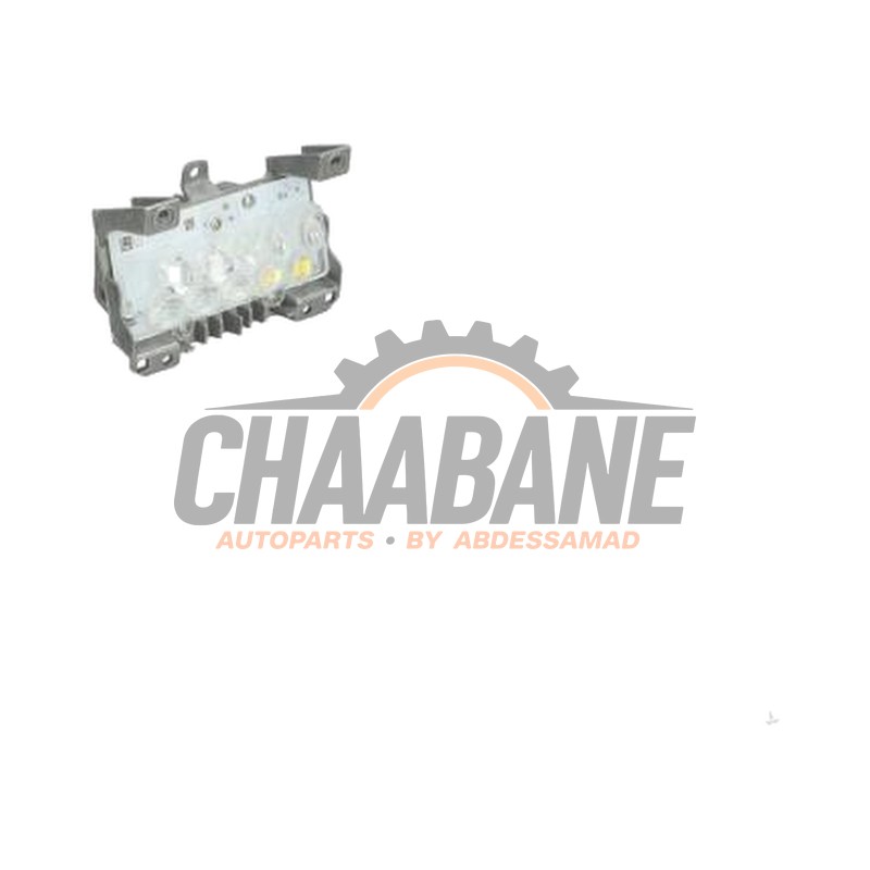 Veilleuse gauche 1305715204 Mercedes C (W205) C-160 1.6 16V