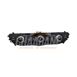 Panneau de commande clim 8W0820043Q Audi A4 Avant (B9) 2.0 TDI Ultra 16V 2015