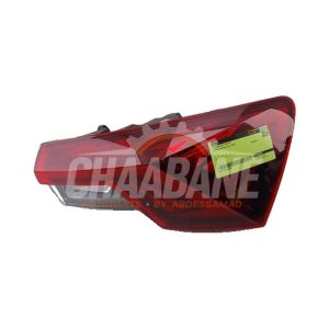 Feu arriere droit Skoda Octavia Combi (NXAC) 1.0 TSI e-TEC 12V 2019