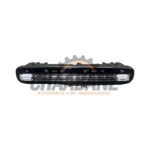 Panneau de commandes chauffage A2479055702 Mercedes A Limousine (177.1) 1.3 A-200 Turbo