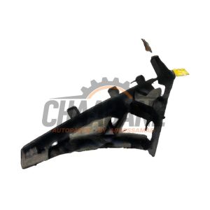 Support pare-chocs arriere droit GX7317A881AD Jaguar XE 2.0d 180 16V