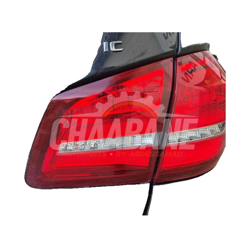 Feu arriere secondaire droit A1669060602 Mercedes GLS (X166) 3.0 GLS-400 V6 24V 4-Matic
