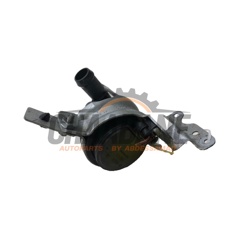 Pompe secondaire 0005000686 Mercedes CLA Shooting Brake (117.9) 1.6 CLA-180 16V