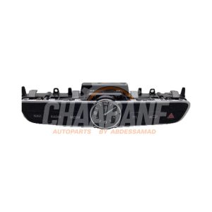 Panneau commande radio A2138272000 Mercedes E Estate (S213) E-200d 2.0 Turbo 16V
