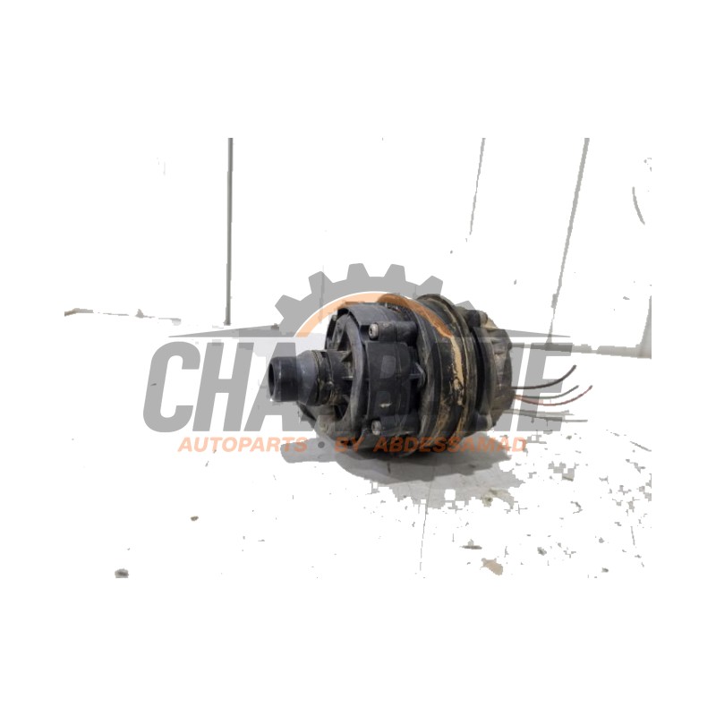 Pompe a eau A0005002686 Mercedes GLC (X253) 2.0 C-220d 16V 4-Matic