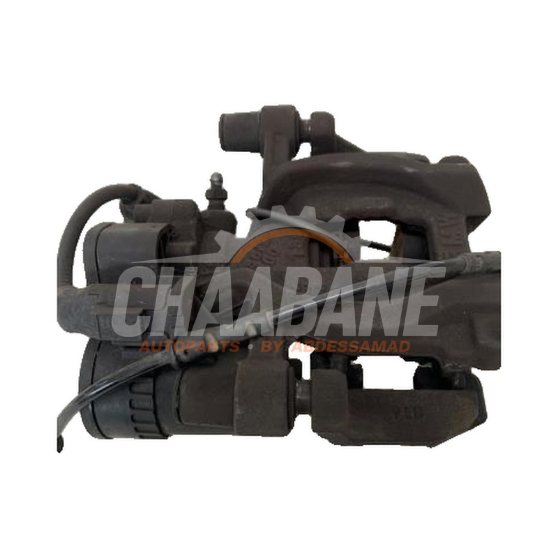 Etrier de frein (pince) avant droit 688302801 BMW 2 serie Gran Tourer (F46) 220dA xDrive 2.0 TwinPower Turbo 16V 2014