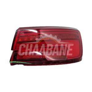 Feu arriere droit 8V5945092 Audi S3 Limousine (8VM/8VS) 2.0 TFSI 16V 2013 / 2020