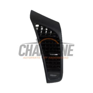 Aerateur tableau de bord 424820902C Audi R8 2015