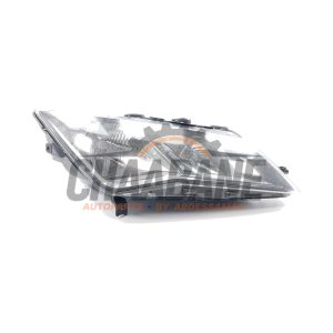 Phare droit 5F1941006A Seat Leon (5FB) 1.2 TSI Ecomotive 16V 2012 / 2020