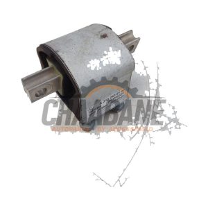 Support boite de vitesses A2132406100 Mercedes C (W205) C-300de 2.0 Turbo 16V