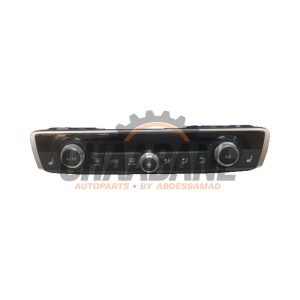 Panneau de commandes chauffage 8V0820043Q Audi RS 3 Sportback (8VA/8VF) 2.5 TFSI 20V Quattro 2015 / 2020