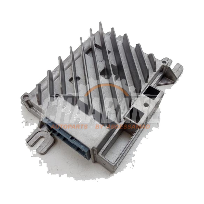 Amplificateur audio F8E8774BF391 BMW 3 serie Touring (G21) 330e xDrive 2.0 TwinPower Turbo 16V 2019