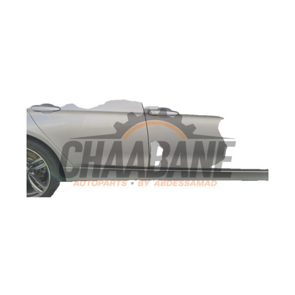 Montant centre droit BMW 3 serie Touring (F31) 318d 2.0 16V 2012 / 2019