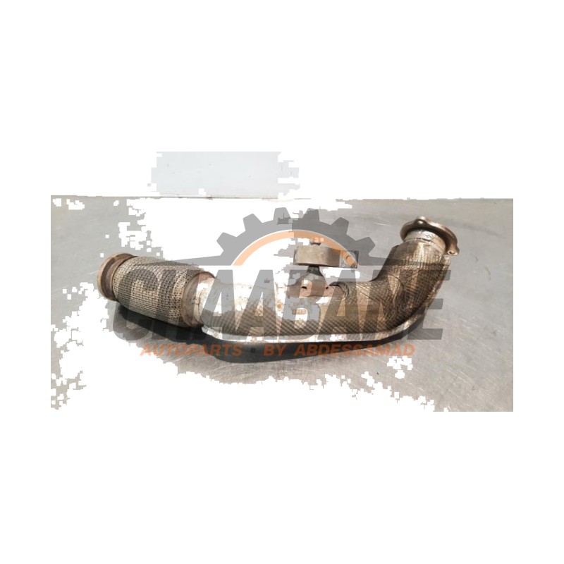 Tube echappement avant 8W0253350BP Audi A4 Avant (B9) 2.0 30 TDI Mild hybrid 16V 2015