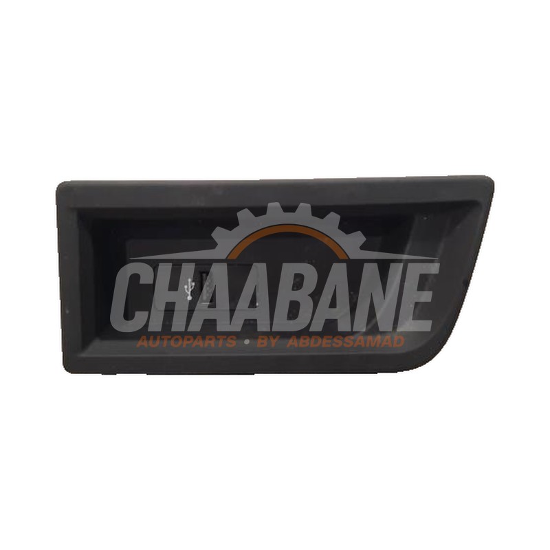 Connexion USB 9207358 BMW 2 serie (F22) 218d 2.0 16V 2013 / 2021